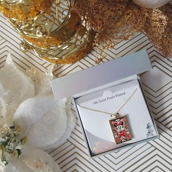 New in Box Disney Minnie Mouse Face Card Necklace - Picture 8 of 12